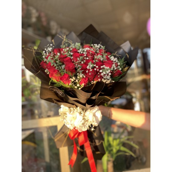 Cipsolu 41 Red Rose Bouquet
