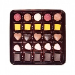 Paşabahçe White Daisy and Square Special Chocolate in Vase Paşabahçe White Daisy and Square Special Chocolate in Vase