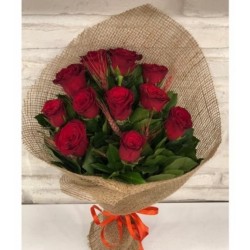 Wicker Bouquet of 11 Red Roses