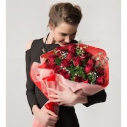 Love Bouquet of 25 Red Roses