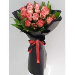 Imported Stylish Rose Bouquet