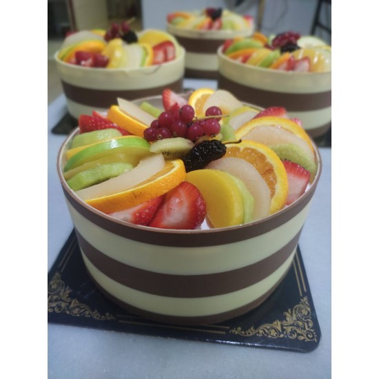 Fruit Cake for 6 People